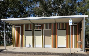 Toilet block - Summit - 9 June 2015